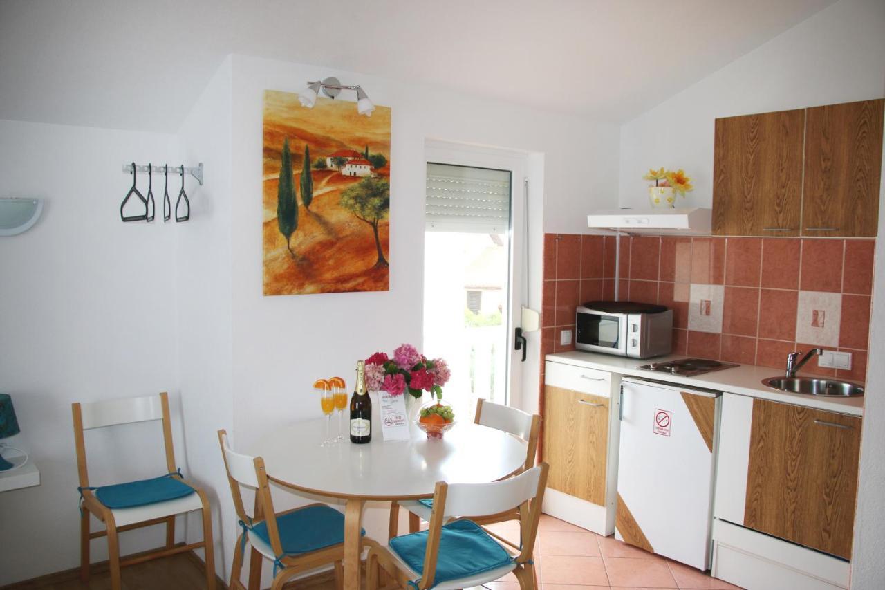 Apartments Gavric Трогир Екстериор снимка