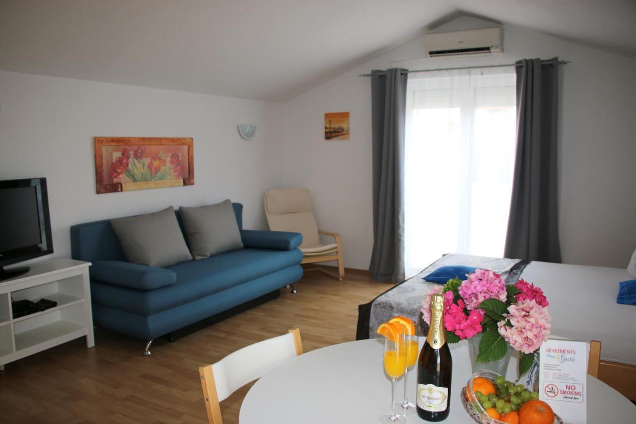 Apartments Gavric Трогир Екстериор снимка