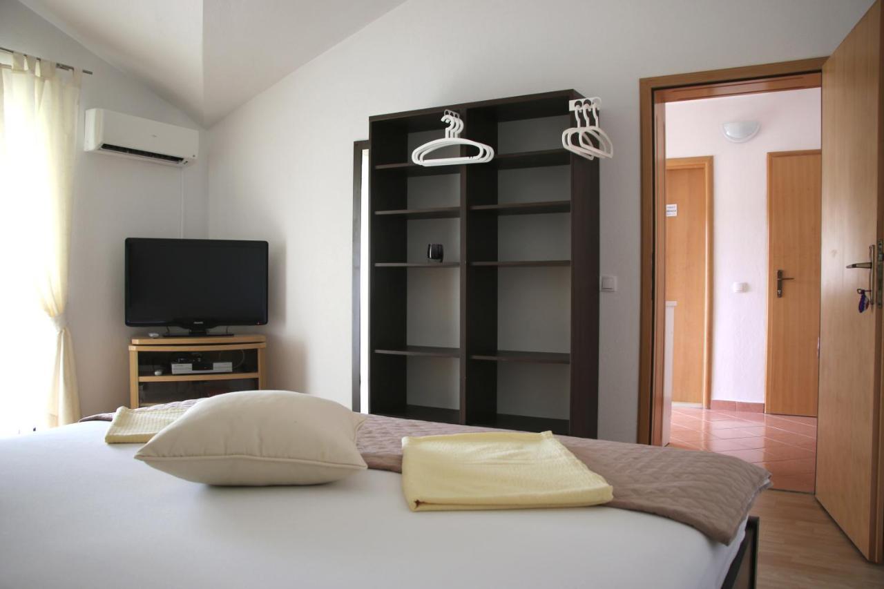 Apartments Gavric Трогир Екстериор снимка