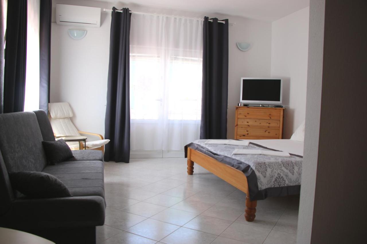 Apartments Gavric Трогир Екстериор снимка