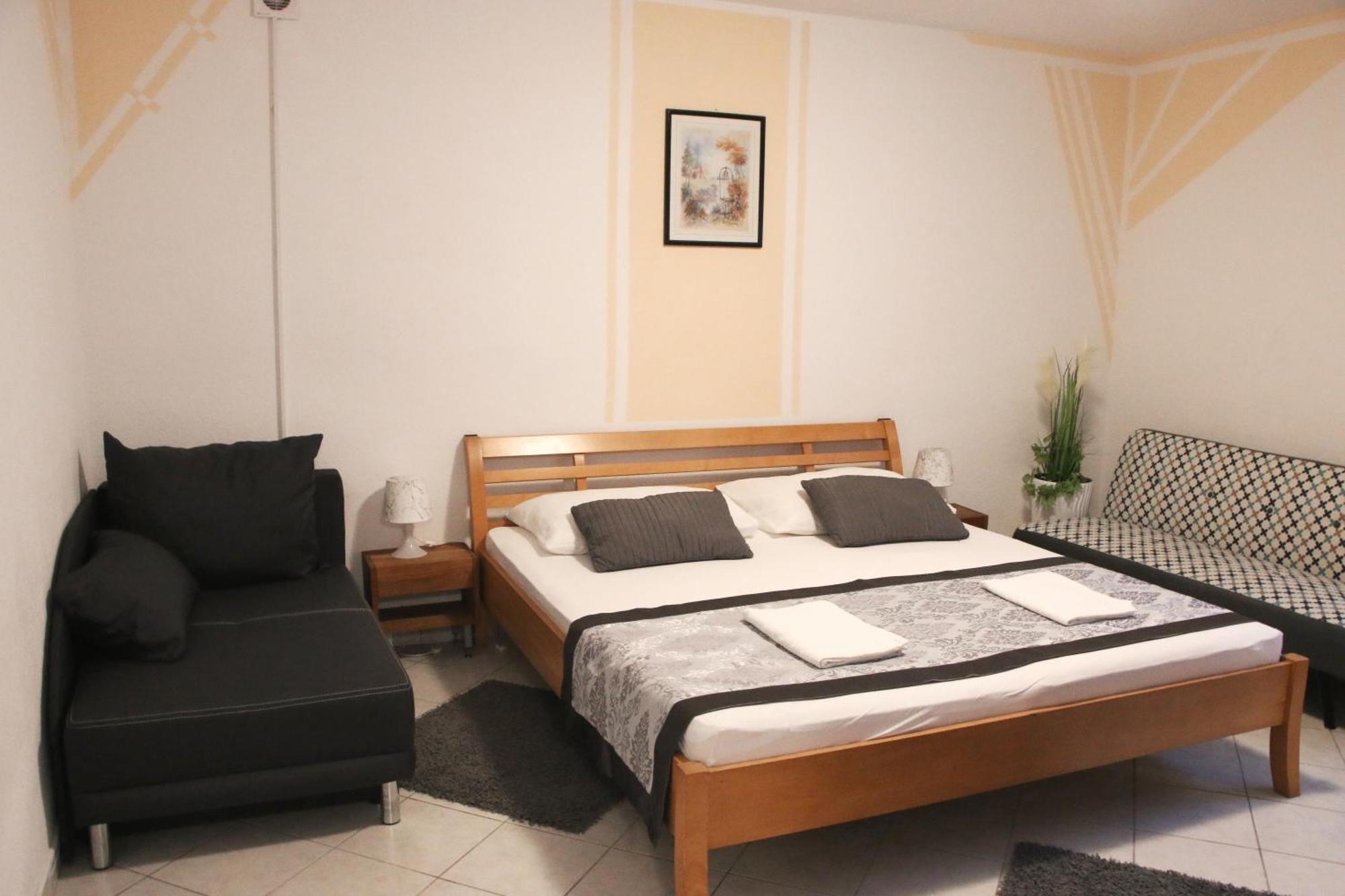 Apartments Gavric Трогир Екстериор снимка