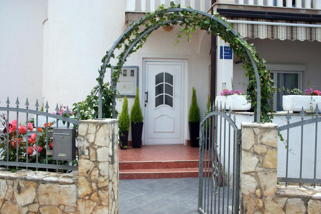 Apartments Gavric Трогир Екстериор снимка